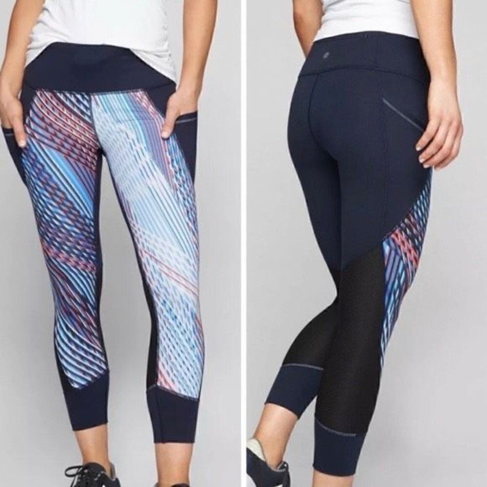 Athleta Relay Capri Mosaic Navy Multi Legging